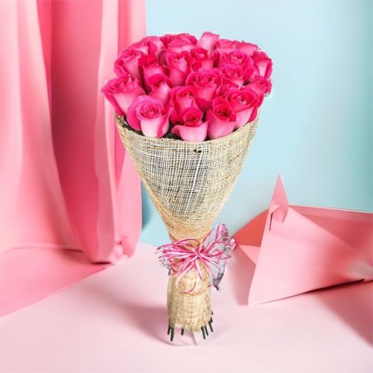 21 adet pembe gül